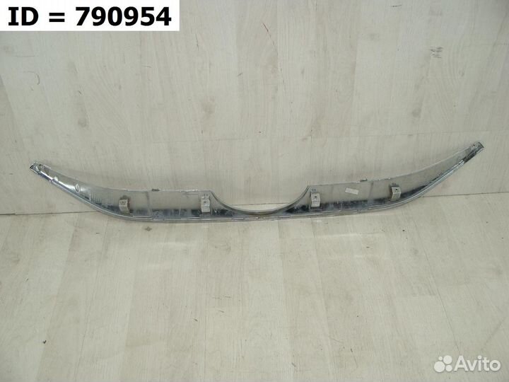 Накладка решетки радиатора хром Hyundai ix35