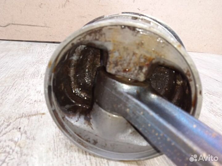 Поршень с шатуном Volkswagen Passat B5 2.3 1999