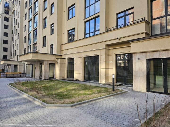 1-к. квартира, 41,8 м², 1/9 эт.