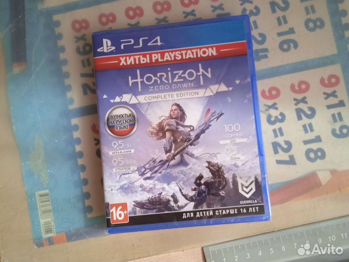 Диск на PS4 Horizon zero dawn