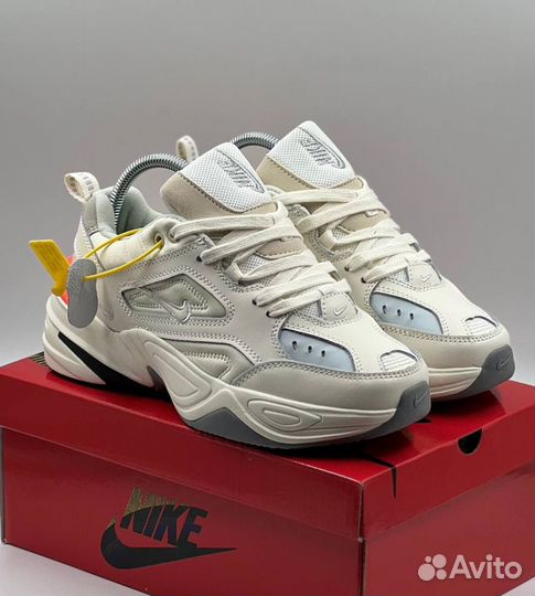 Женские Nike M2K Tekno