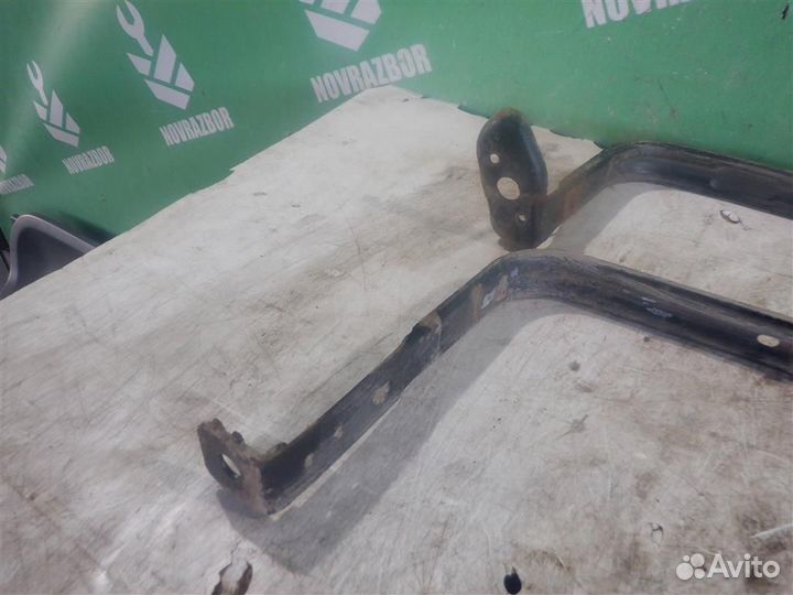 Лента крепление бензобака Форд Фокус 2