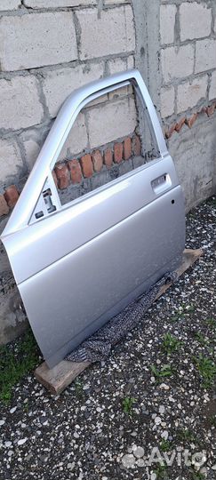 Дверь передняя левая priora