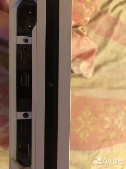 Игровая приставка Sony playstation 4 Pro 1TB Б/У