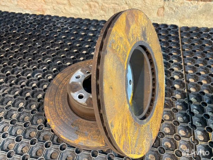 Диск тормозной передний Bmw X1 E84 N46B20 2.0