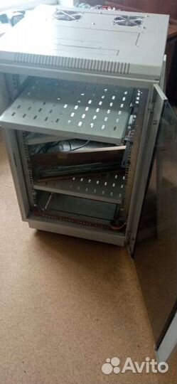 Шкаф телекомуникационый, 18 юнитов