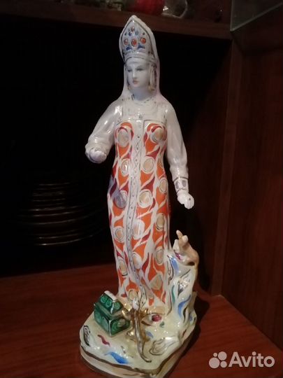 Статуэтка-копилка 