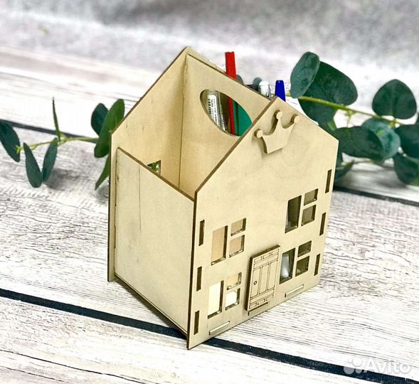 Сувениры из дерева