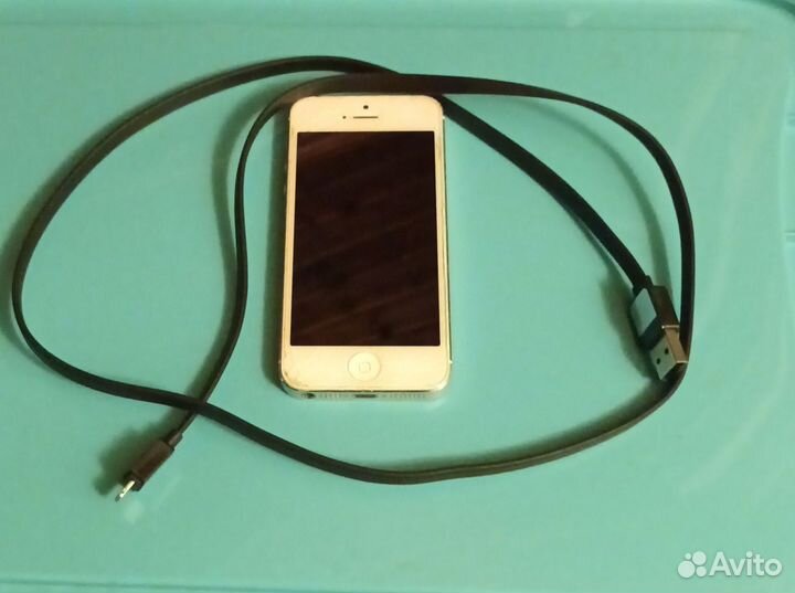 iPhone, 8 ГБ
