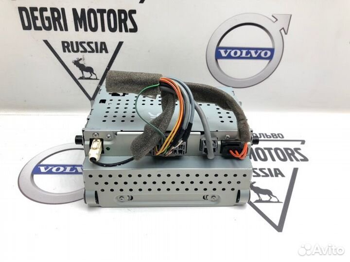 CD магнитола медиаплеер радиоприёмник Volvo XC70