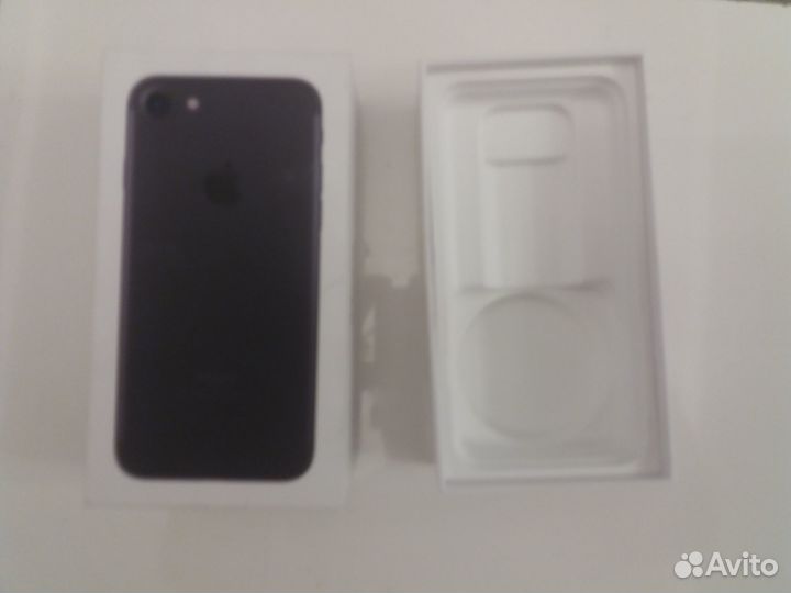 Коробка от iPhone 6s