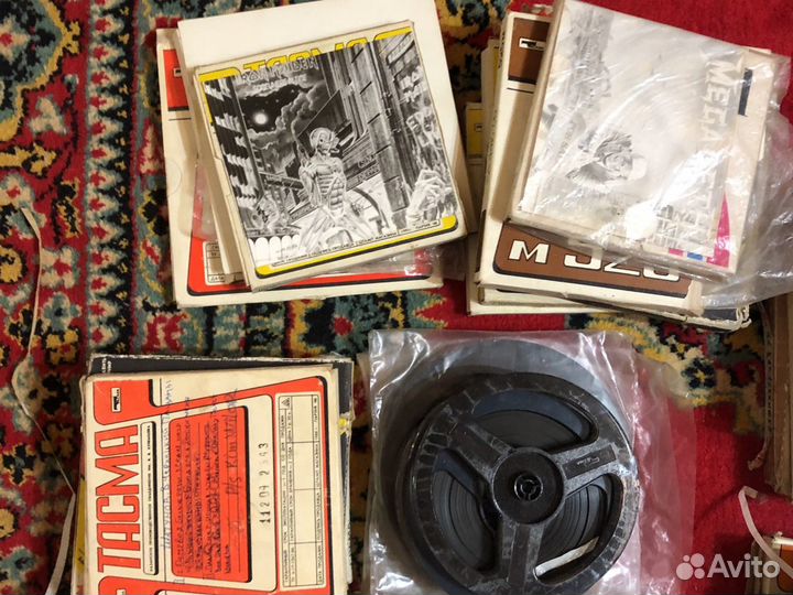 Лента катушки с записями