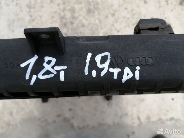 Радиатор Охлаждения Ауди А6 С5 Пассат Б5 1.8 1.6