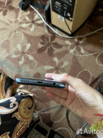 HONOR 10 Lite, 3/32 ГБ