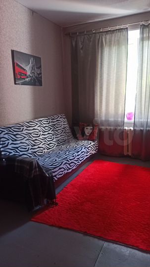 Комната 16 м² в 9-к., 3/4 эт.