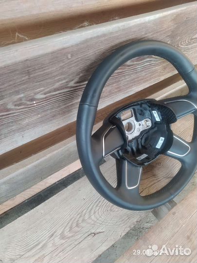 Рулевое колесо audi Q3