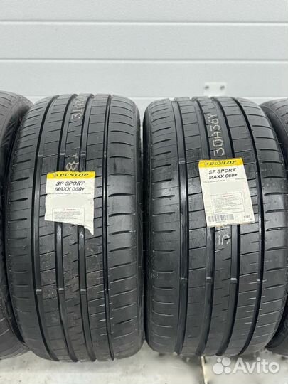 Dunlop SP Sport Maxx 060+ 245/45 R19 и 275/40 R19 103Y