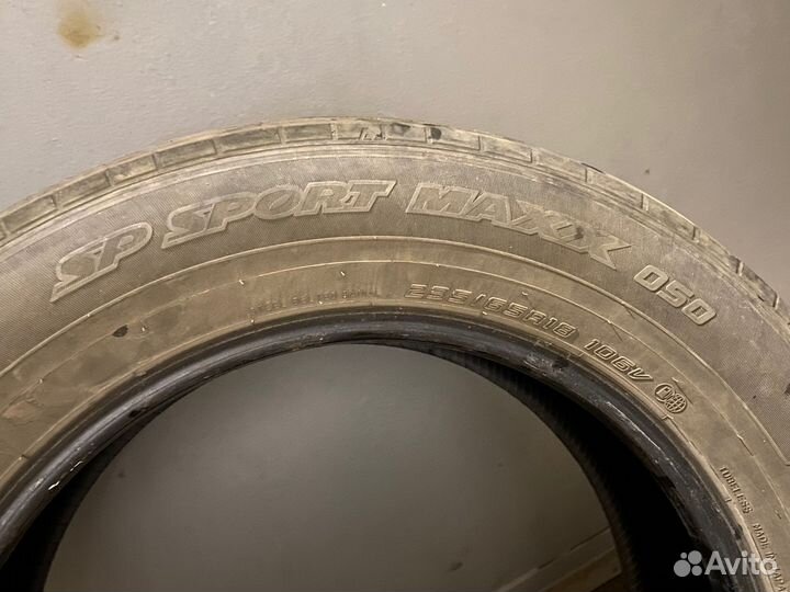 Dunlop SP Sport Maxx 050 235/65 R18 106V