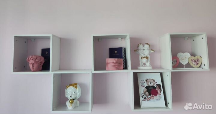 Полочки интерьерные