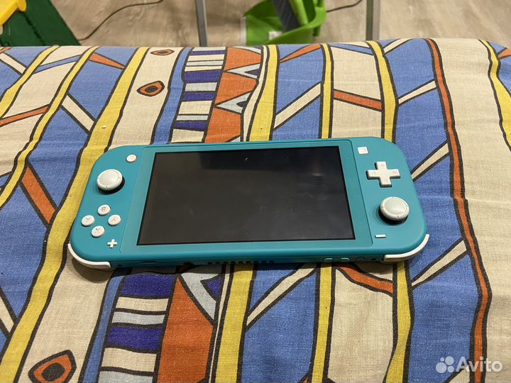 Nintendo switch lite с играми