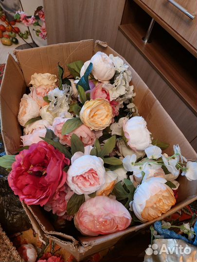 Искусственные цветы для декора