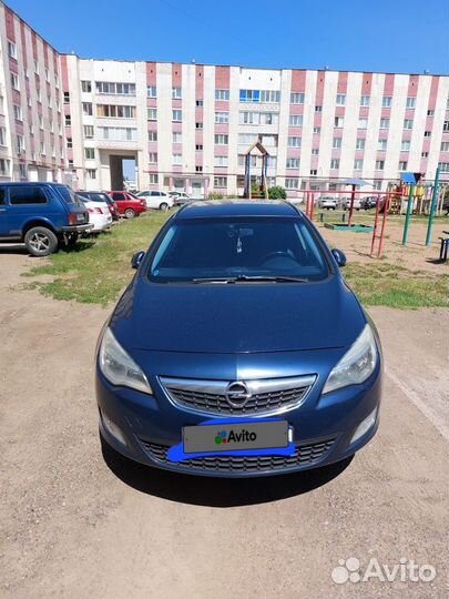 Opel Astra 1.6 МТ, 2012, 206 000 км