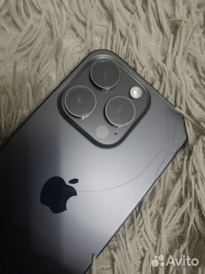 iPhone 15 Pro, 256 ГБ