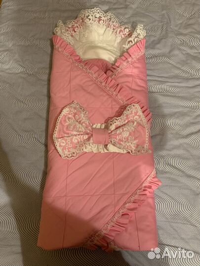 Комплект на выписку для девочки