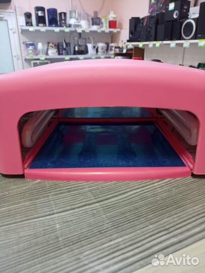 Лампа для ногтей