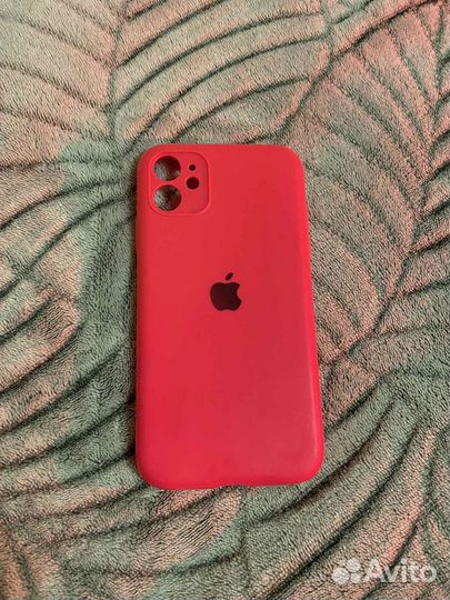 Чехол на iPhone 11