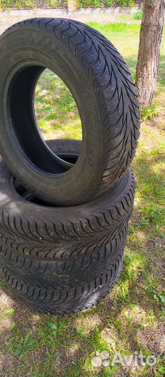 Yokohama Ice Guard Studless IG50 215/65 R16 102T