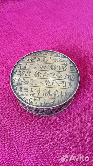 Пепельница металлическая (цветной металл)