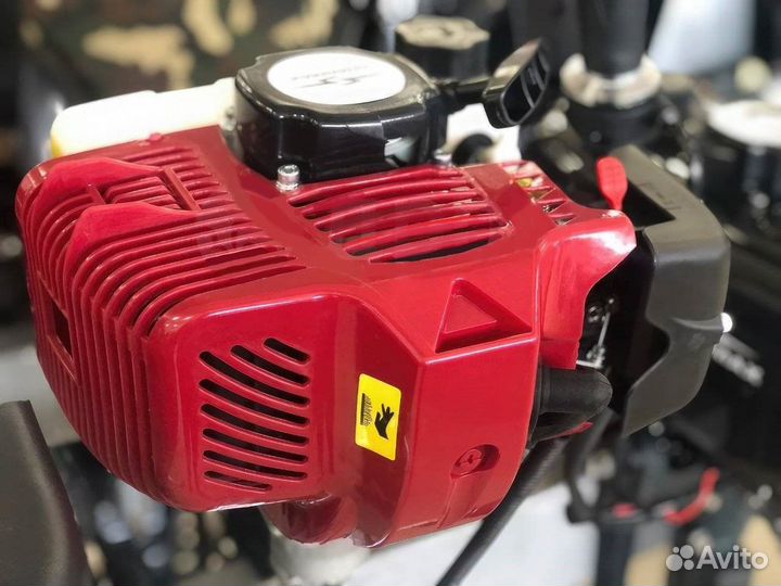 Лодочный мотор Sharmax SM3.9HS