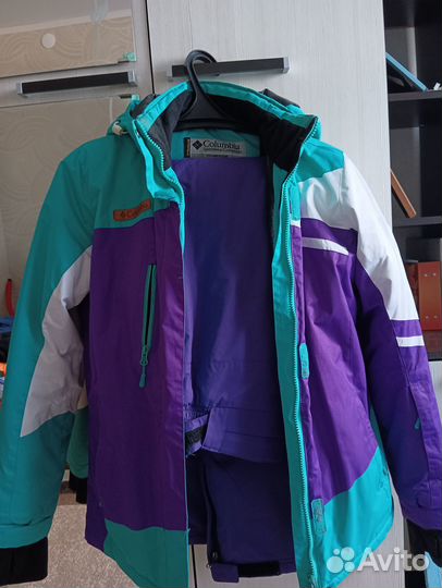 Продам костюм