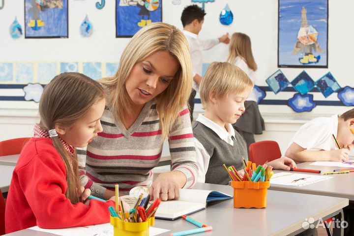 Воспитатель в частный детский сад