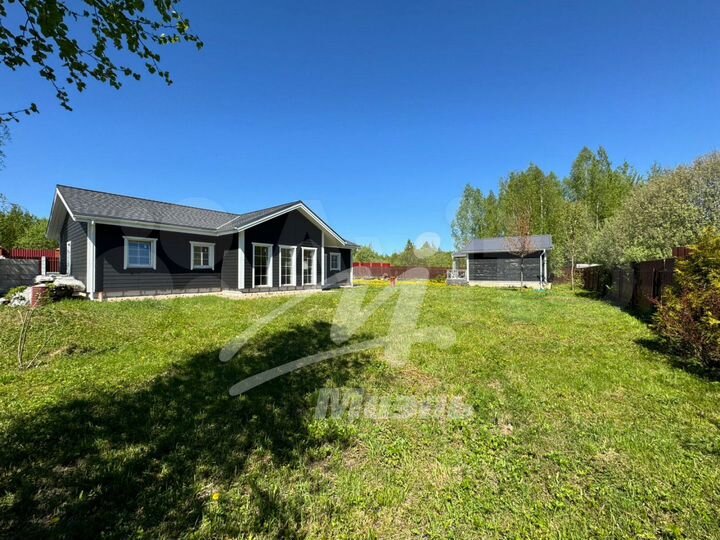 Дом 140 м² на участке 9 сот.