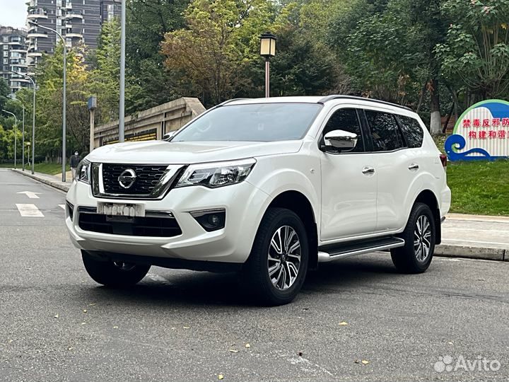 Nissan Terra 2.5 AT, 2020, 50 000 км