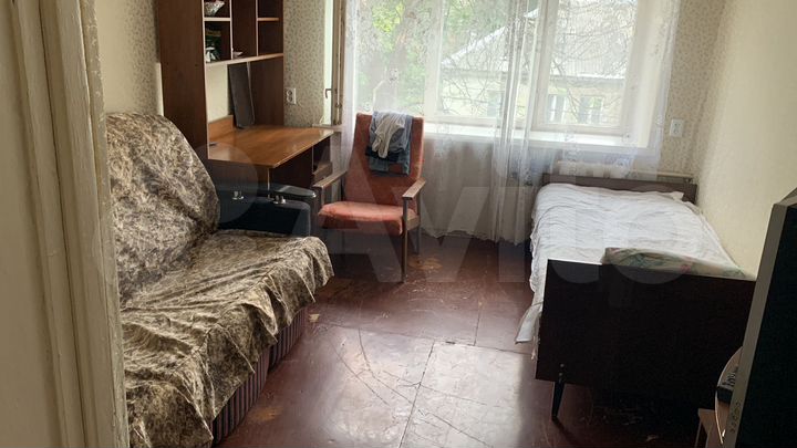 Комната 13 м² в 5-к., 3/4 эт.