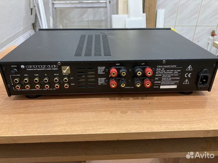 Усилитель Cambridge audio A3i