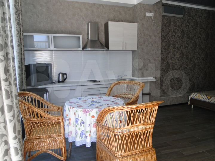 Дом 40 м² на участке 2 сот.