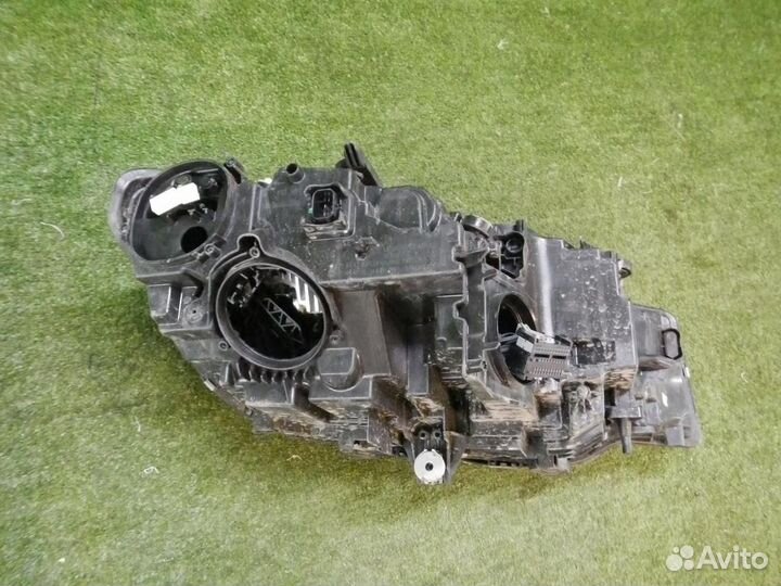 Фара левая BMW 3-Series