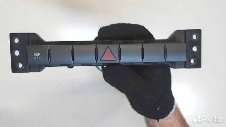 Кнопка аварийки Jeep Grand Cherokee, 2009