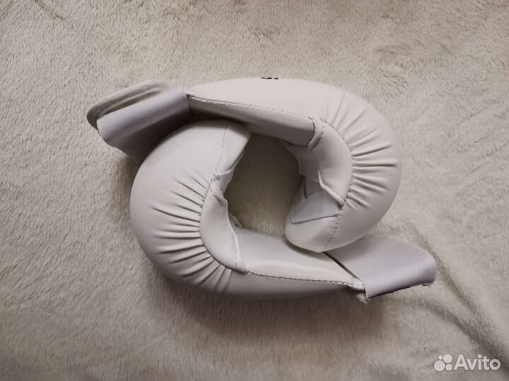 Накладки для карате adidas Smaller