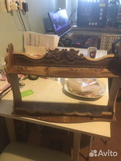 Полка настенная