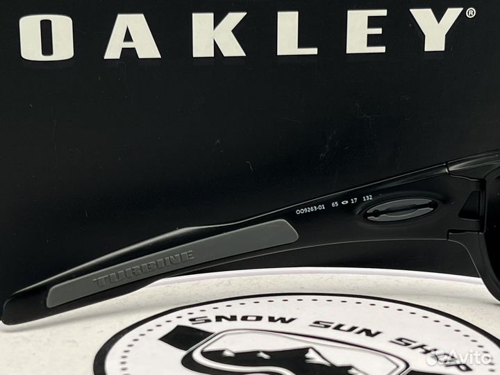 Солнцезащитные очки Oakley Turbine Warm Grey