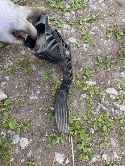 Педаль газа Opel Asra H