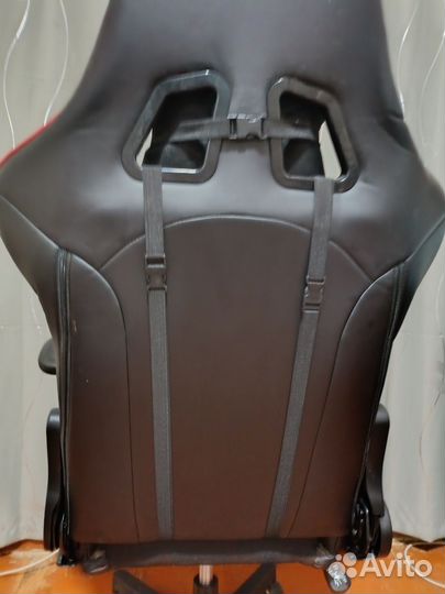 Компьютерное кресло