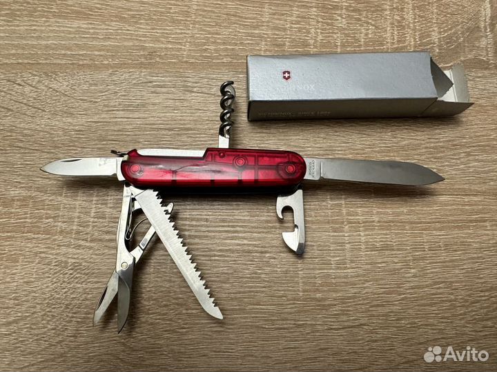 Нож Victorinox Huntsman