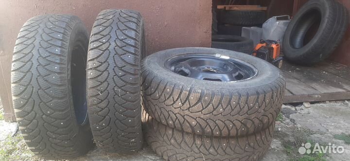 Tunga Nordway 2 175/70 R13