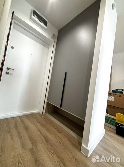 Шкаф распашной